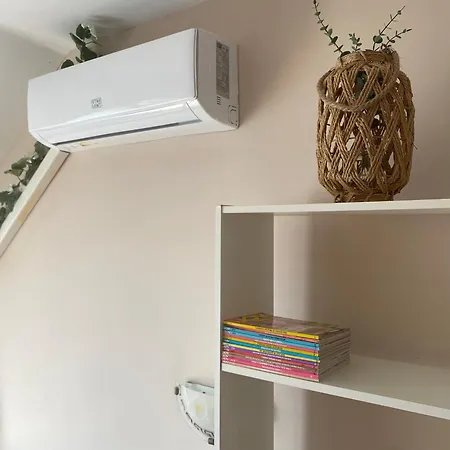 Ador 4th Floor Cherno * Νεσέμπαρ